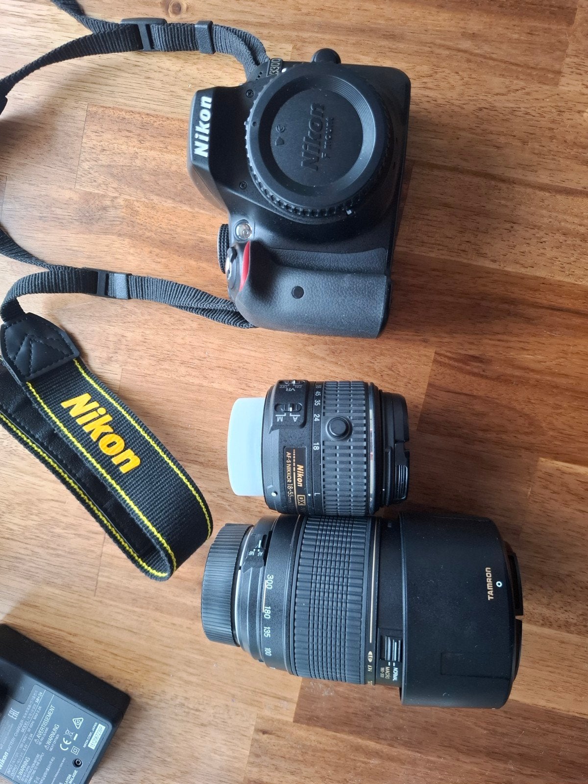 Nikon D3300 Spiegelreflexcamera met 2 lenzen en accessoires, Audio, Tv en Foto, Fotocamera's Digitaal, Ingebouwde flitser, Spiegelreflex