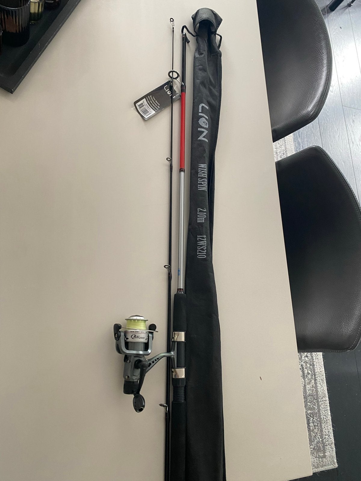 Nieuwe Lion Sports Wish Spin Hengel met QLife 2000 Molen, Ophalen, Nieuw, Complete set