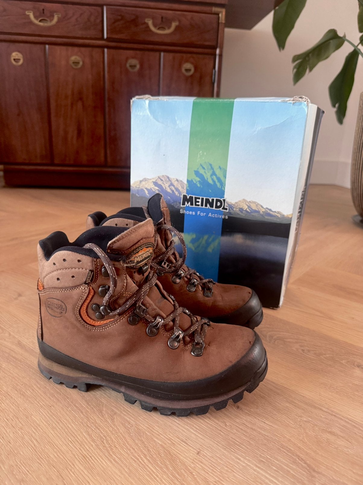 Meindl Paradiso Lady MFS, maat 39 (valt als 37,5), Ophalen of Verzenden, Zo goed als nieuw, Schoenen