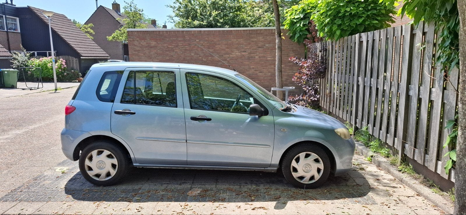 Mazda 2 1.4 16V 2005 Blauw, Auto's, Mazda, Voorwielaandrijving, 1025 kg, 15 km/l, 40 €/maand