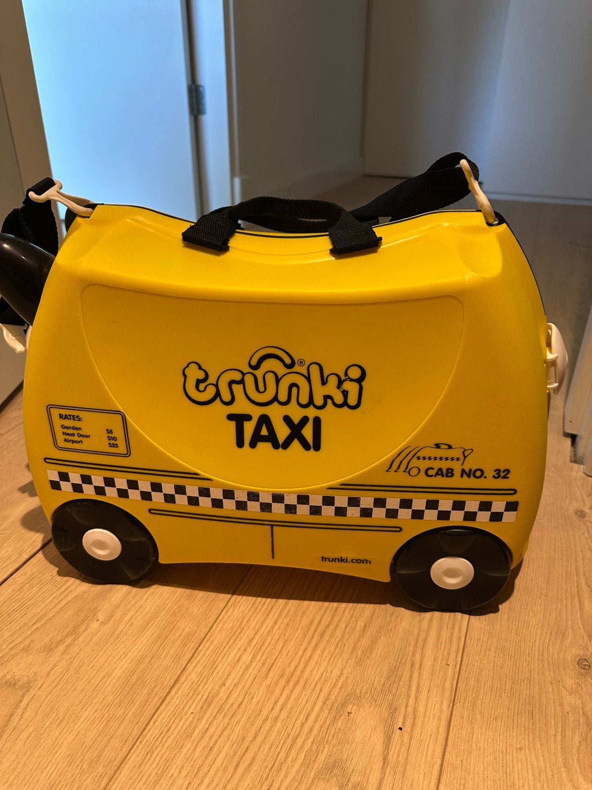 Trunki Taxi Yellow Cab Kinderkoffer - Zo goed als nieuw, Ophalen, 50 tot 60 cm, Hard kunststof, Slot