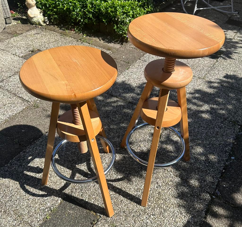 Industriële krukken vintage, Ophalen, In hoogte verstelbaar, 60 tot 90 cm, Zo goed als nieuw