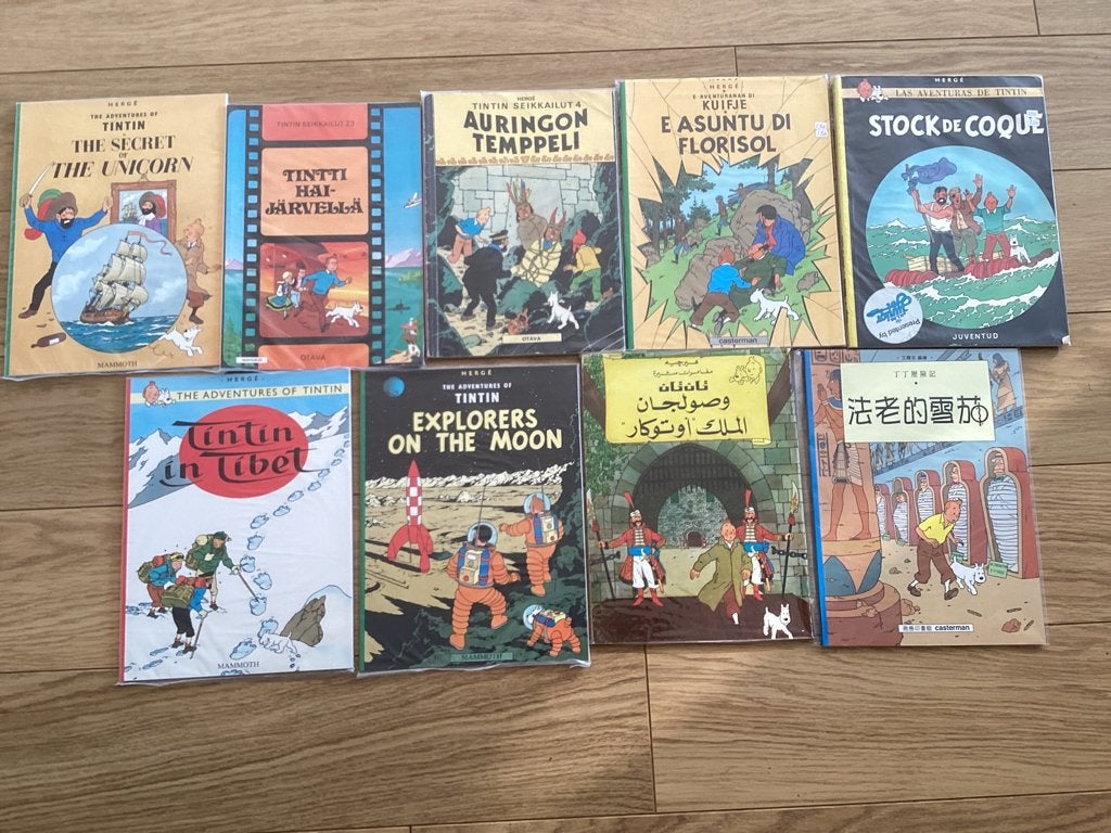 Kuifje 12 buitenlandse uitgaven, Meerdere stripboeken, Ophalen of Verzenden, Gelezen