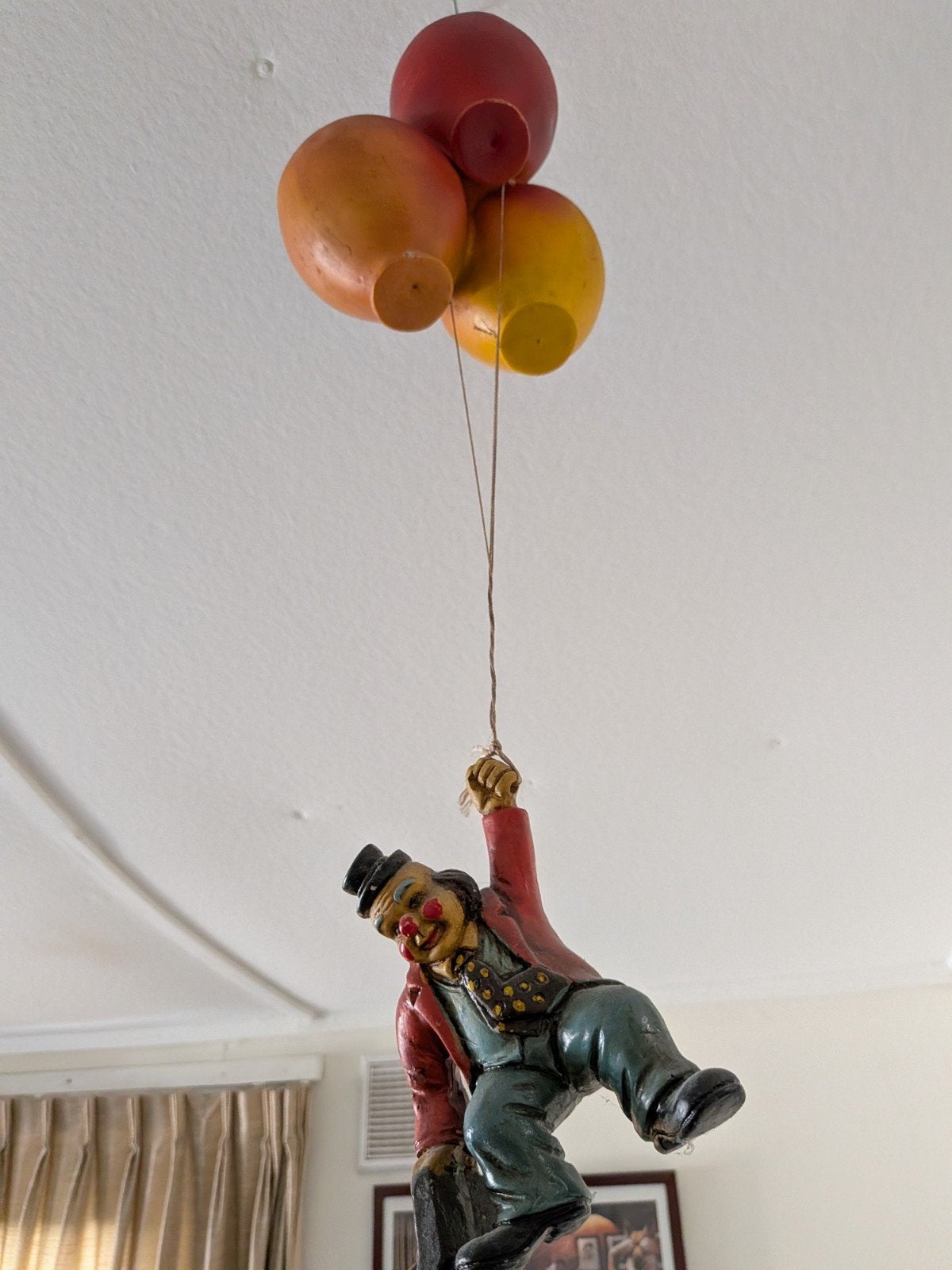 vintage  clown aan ballonnen, Ophalen of Verzenden