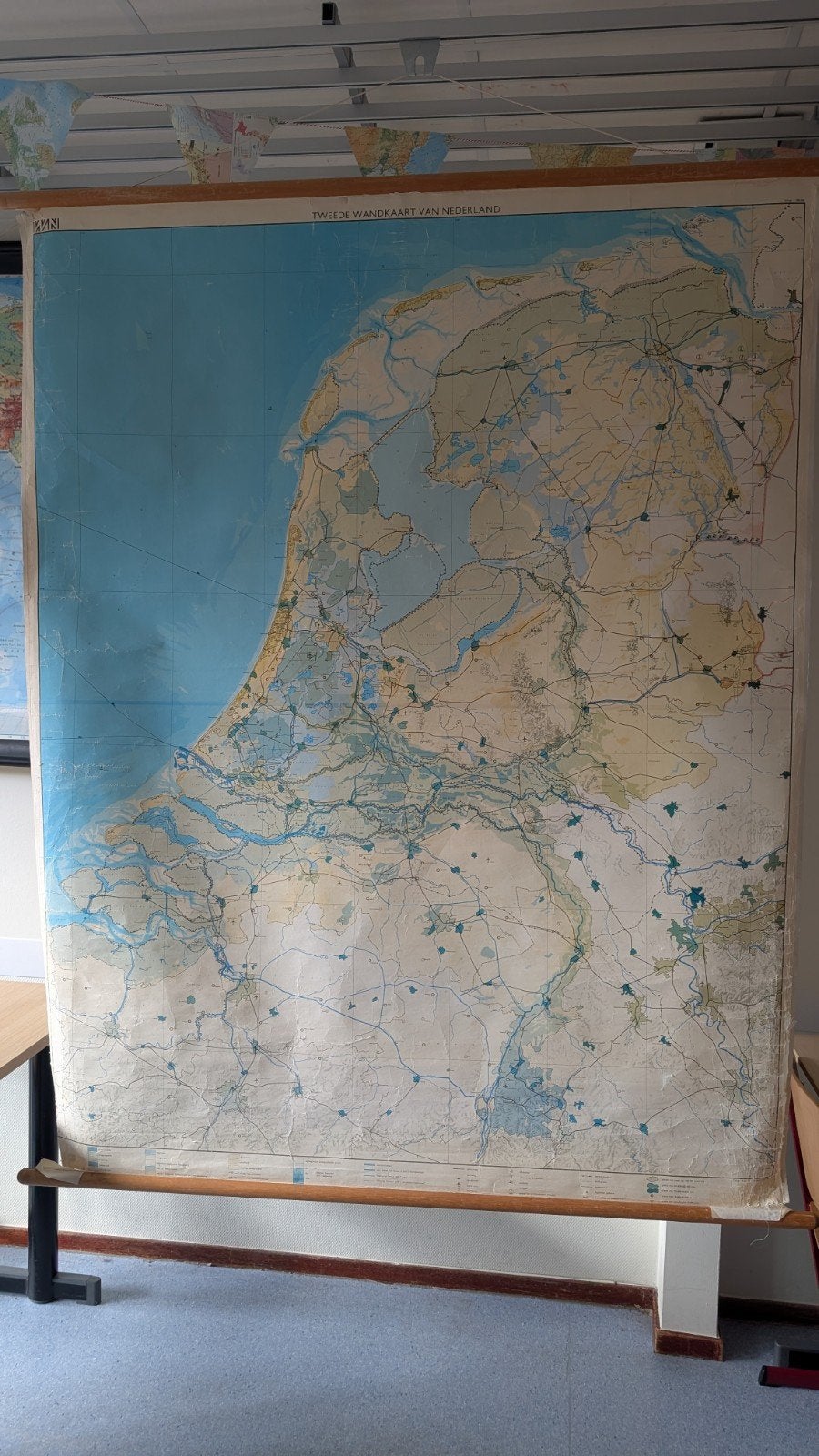 Oude (Tweede) Wandkaart Nederland, ophalen in Sassenheim., Ophalen, Aardrijkskunde