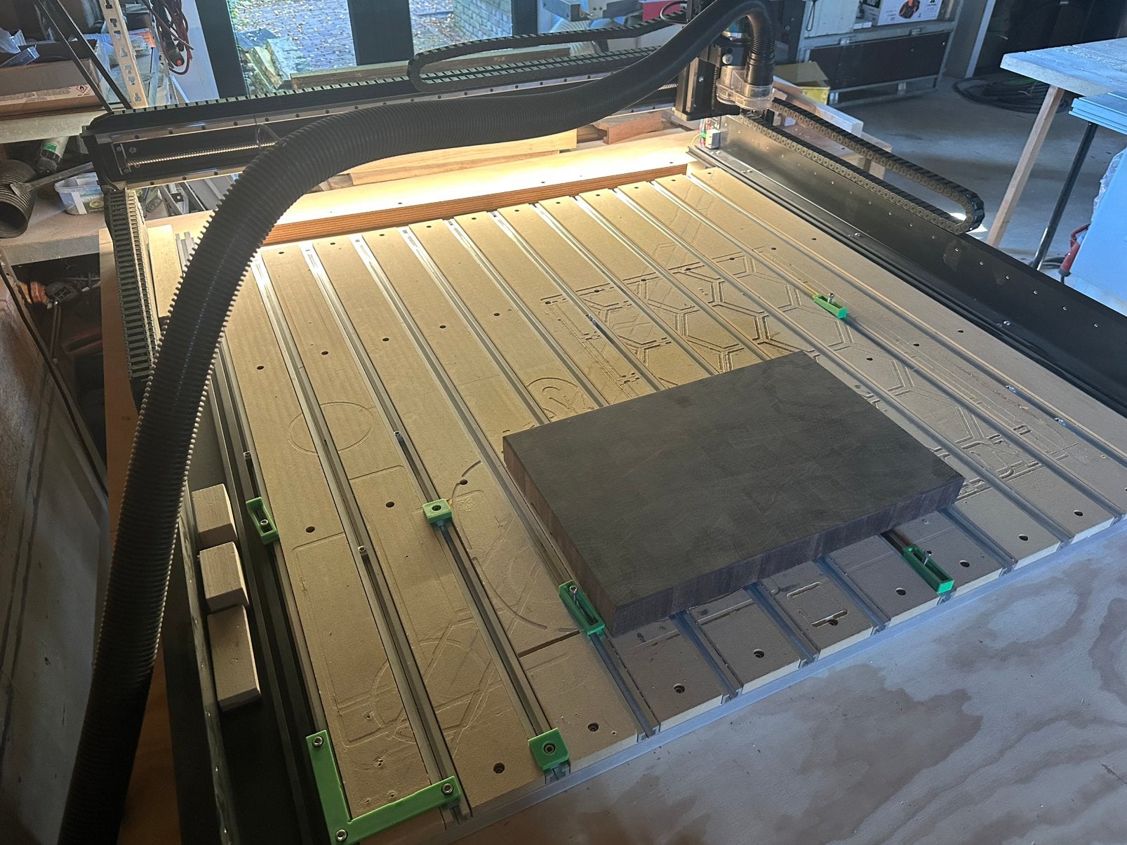 CNC Shapeoko Pro 5 4x4 (122x122cm) incl. Makita Router, Doe-het-zelf en Verbouw, Ophalen, Overige soorten, Zo goed als nieuw, Shapeoko