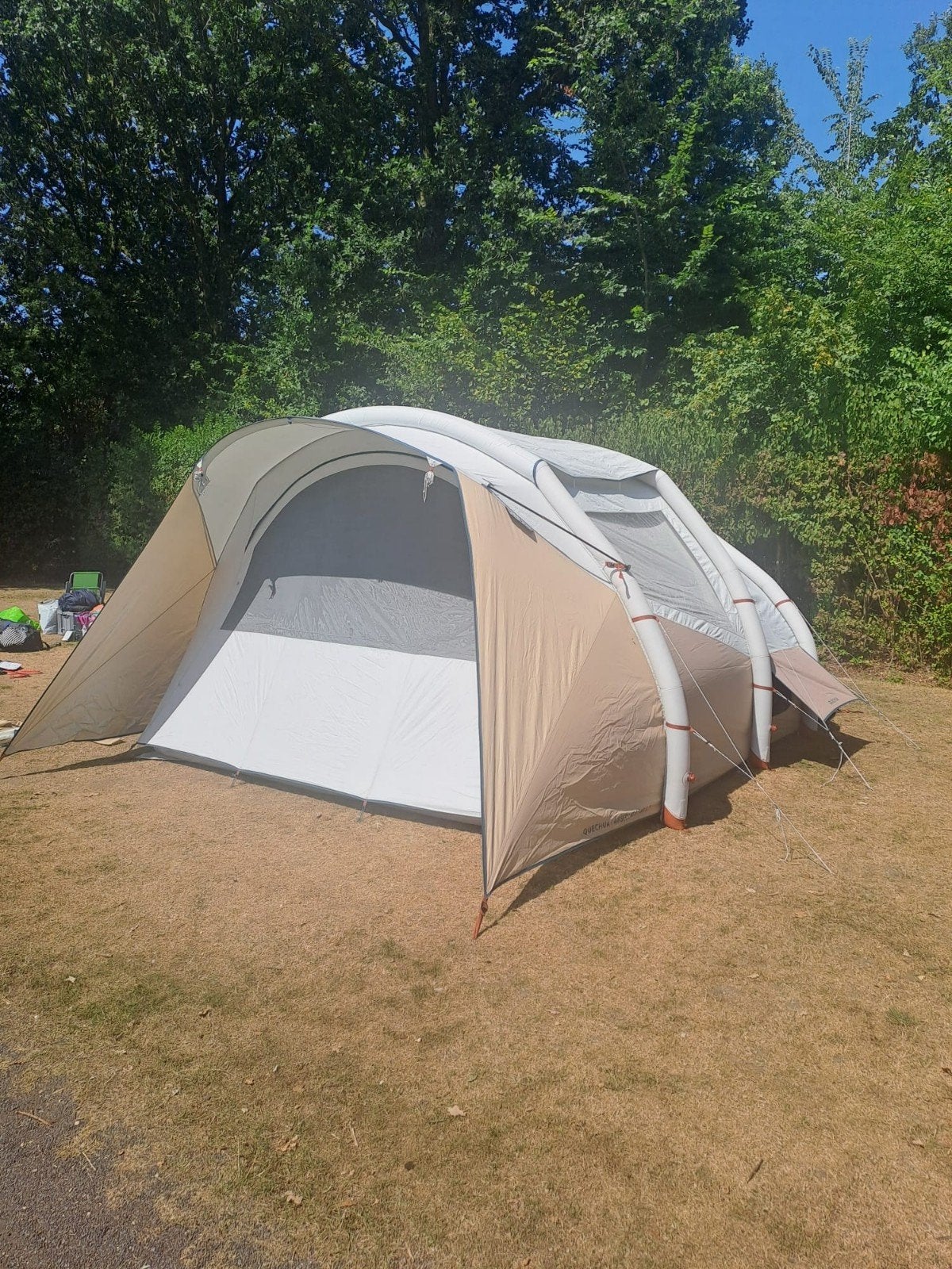 Quechuq Air seconds 5.2 Fresh & Black opblaasbare tent, Caravans en Kamperen, Tenten, Ophalen, Zo goed als nieuw