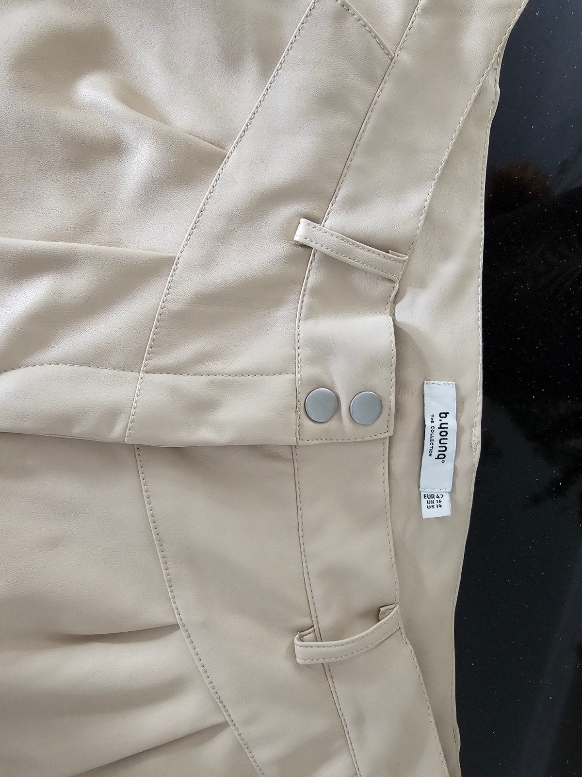 B.young beige broek maat 42/44 (L) nieuw!, Kleding | Dames, Beige, Ophalen of Verzenden, Zo goed als nieuw, Lang