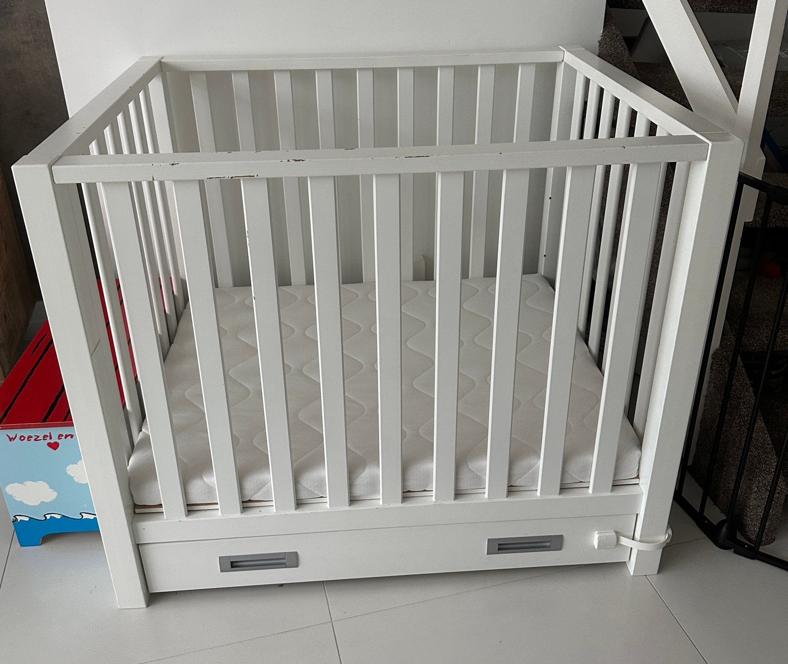 Baby box met matras, Kinderen en Baby's, Boxen, Ophalen, Zo goed als nieuw
