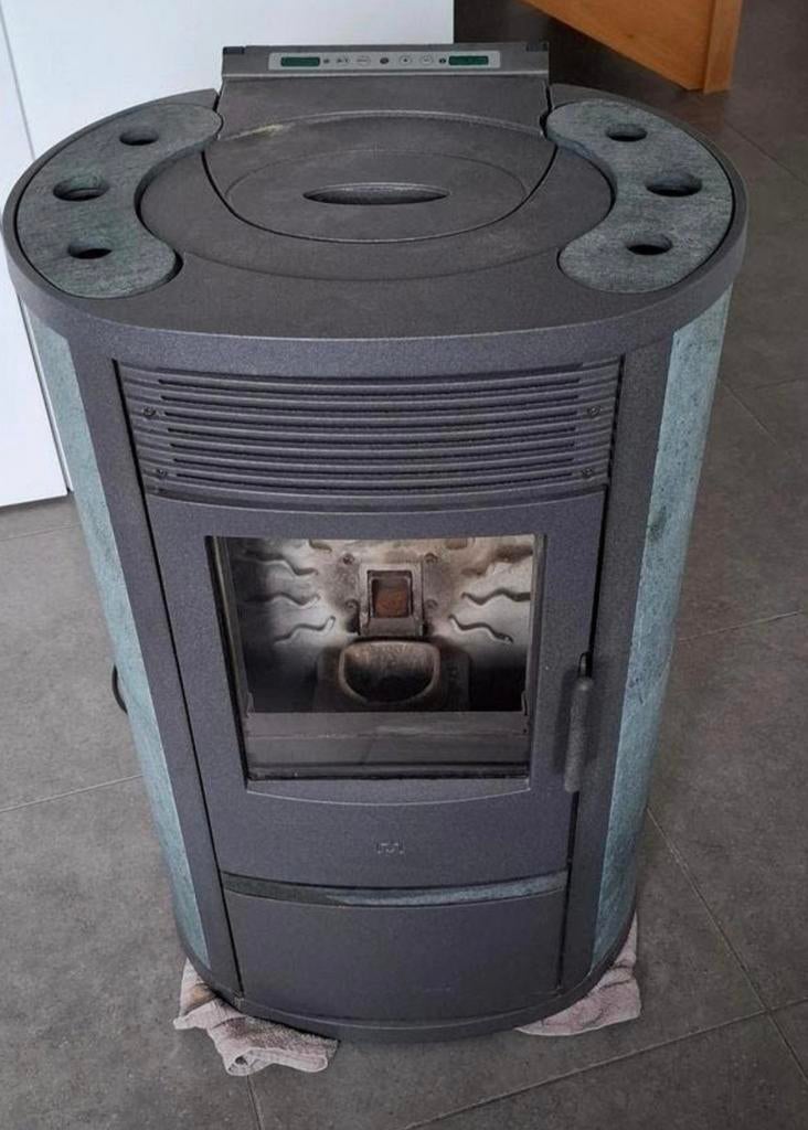 Pelletkachel Edilkamin lilia plus 8 kw speksteen, Ophalen, Zo goed als nieuw, Overige brandstoffen, Pelletkachel