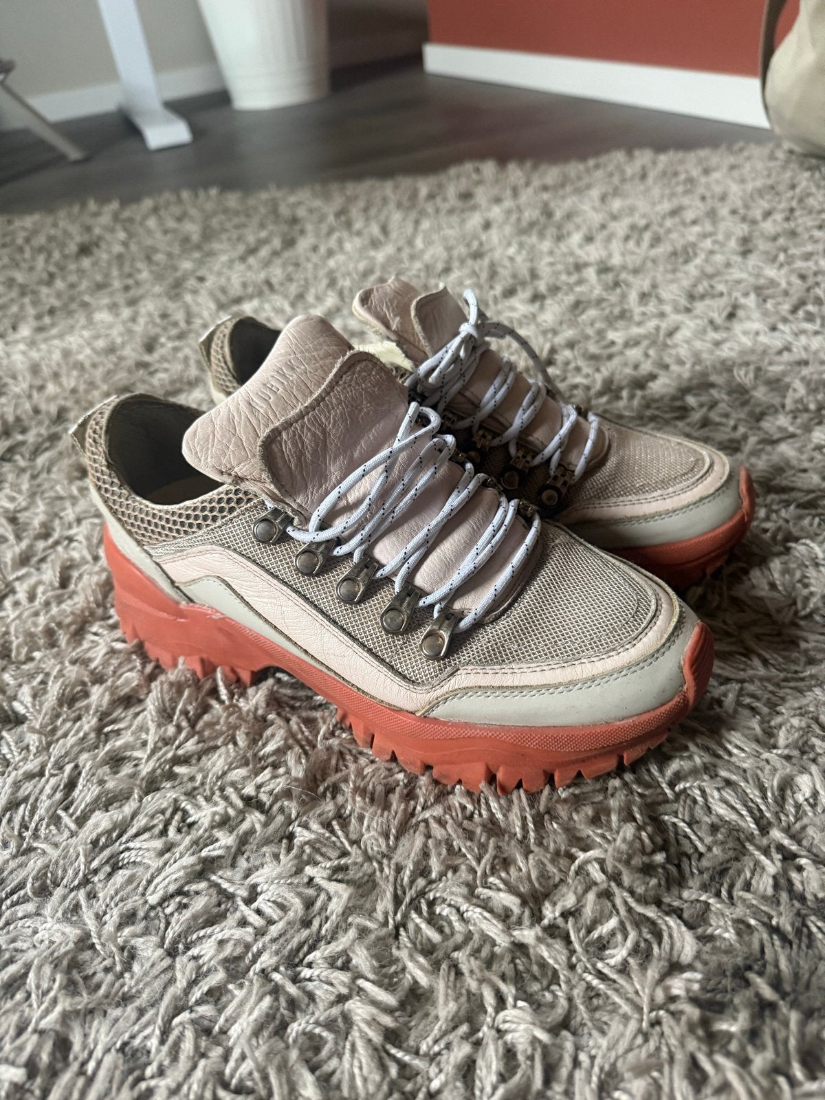 Nubikk schoenen maat 39 - Zo goed als nieuw, Ophalen of Verzenden, Zo goed als nieuw, Beige, Sneakers of Gympen
