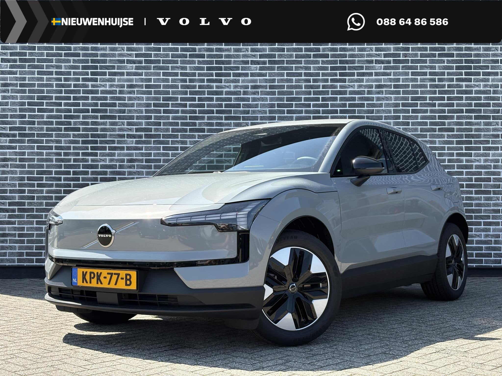 Volvo EX30 P3 Plus Europa 51 kWh | Extra getint glas achter, Auto's, Volvo, Automaat, Achterwielaandrijving, Leder en Stof, 337 km