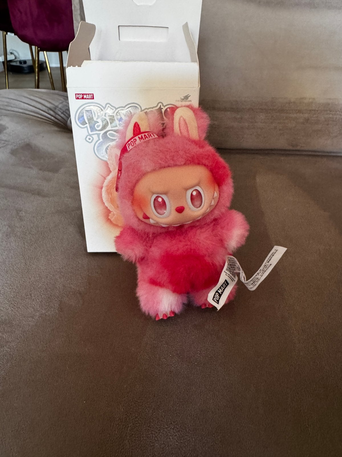 Pop Mart Labubu The Monsters Big Into Energy, Kinderen en Baby's, Met doos, Overige merken, Overige karakters, Overige typen