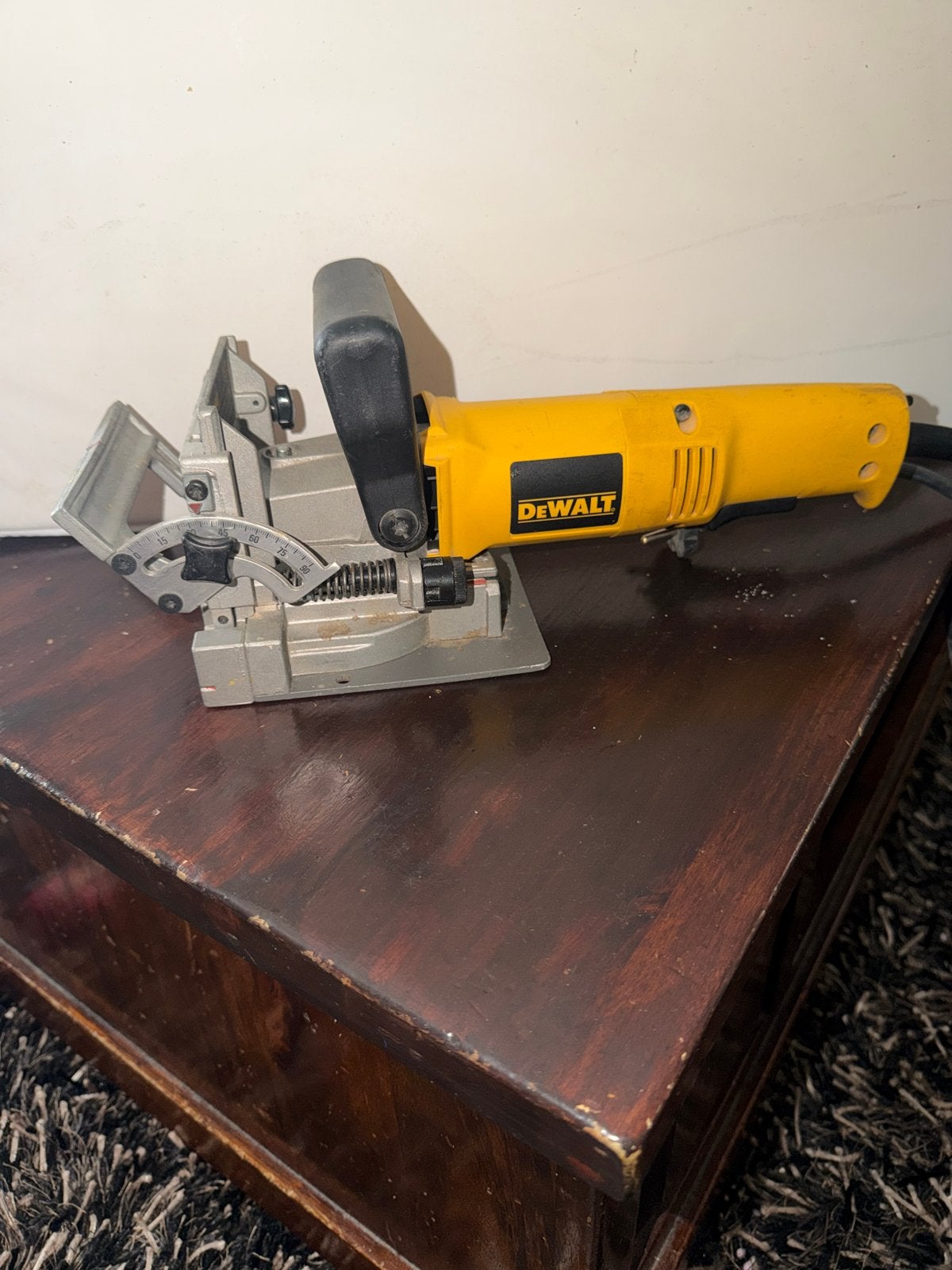 DeWalt DW682-WS Lamellenfrees - Mooie staat, Doe-het-zelf en Verbouw, Gereedschap | Freesmachines, Ophalen of Verzenden, Gebruikt