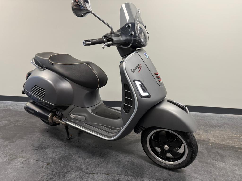 Vespa scooter GTS 300 super sport, Motoren, Motoren | Piaggio, Particulier, Scooter