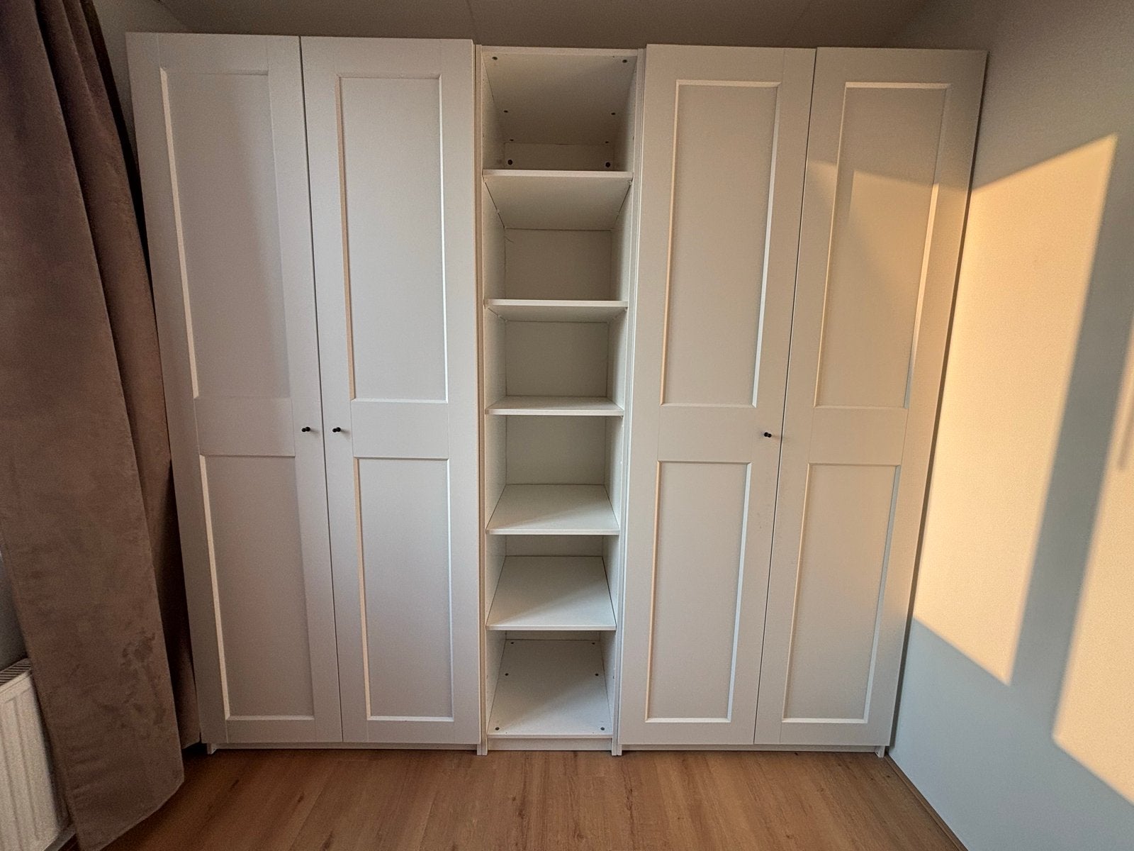 Ruime IKEA kledingkast - 237x250x60cm, Huis en Inrichting, Ophalen, 200 cm of meer, Zo goed als nieuw, 200 cm of meer