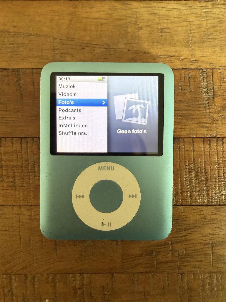 iPod nano 8GB, Gebruikt, Blauw, Ophalen of Verzenden, Nano