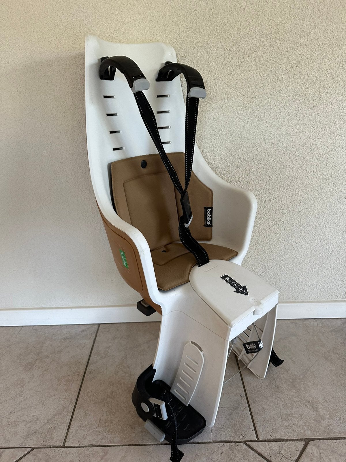 Bobike achterzitje + bevestiging camel/bruin max 22kg, Ophalen, Achterzitje, 9 t/m 36 kg, Gebruikt