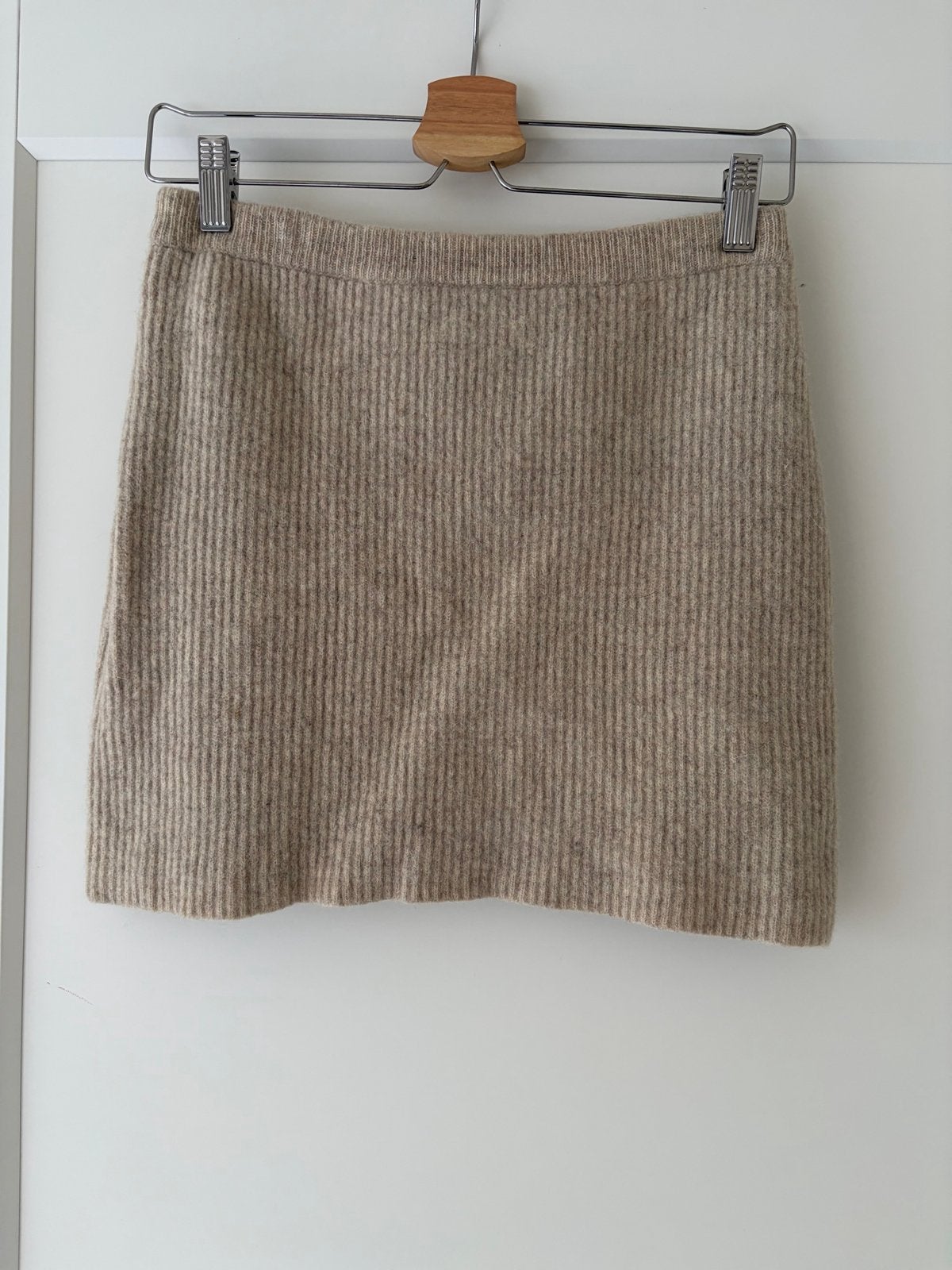 wollen mini-rokje, Maat 38/40 (M), Beige, Ophalen of Verzenden, Zo goed als nieuw