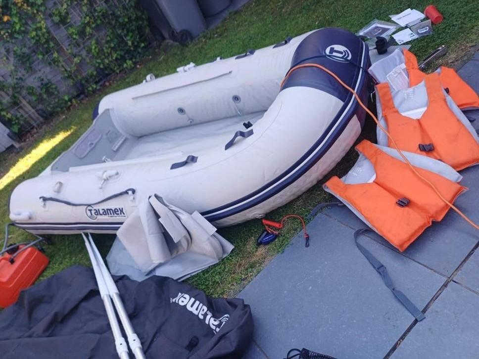 Zeer complete rubberboot, motor en trailer!, Watersport en Boten, Rubberboten, Ophalen, Airdeck, 6 pk, Zo goed als nieuw