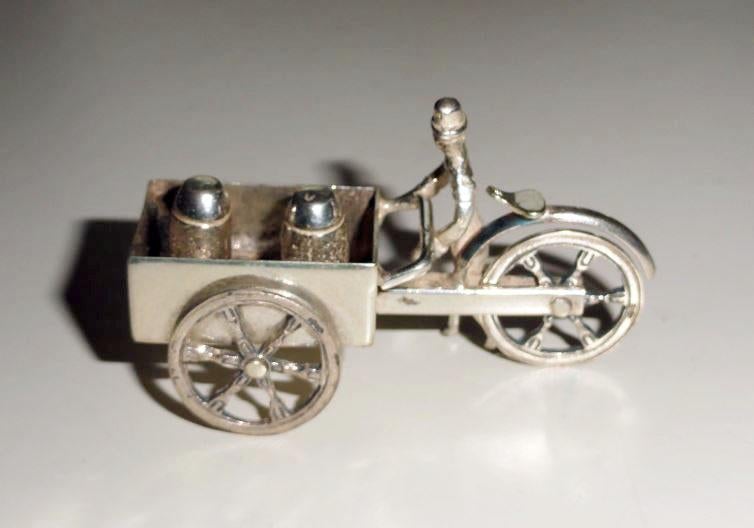 Miniatuur Zilver IJskar IJscokar IJsverkoper, Antiek en Kunst, Verzenden, Zilver