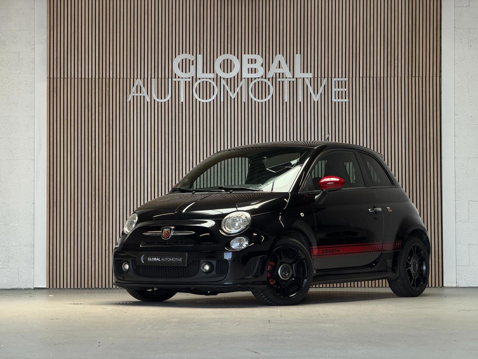 Abarth 500 1.4-16V - ESSEESSE - MONZA - LEDER - NW DISTRIBUT, Auto's, Voorwielaandrijving, Euro 5, 4 cilinders, Zwart