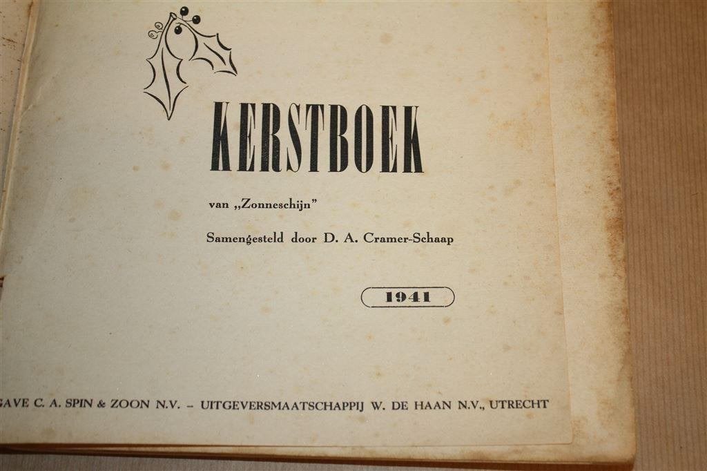 Kerstboek van Zonneschijn 1941., Ophalen of Verzenden, Gelezen