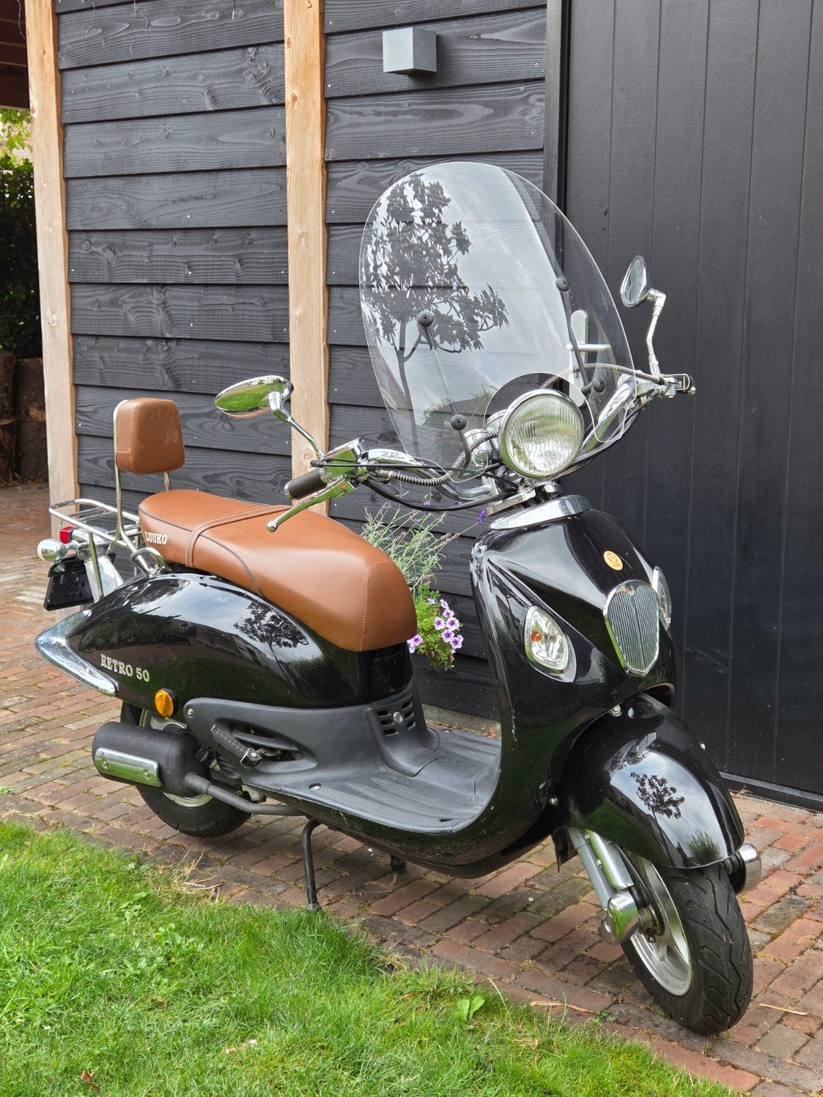 Luuko Retro 50 Scooter -  lage kilometerstand, Ophalen, Zo goed als nieuw, Benzine, Overige merken