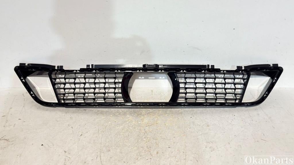 BMW 5-serie G30 G31 M Sport onder Grille voor 51118098664