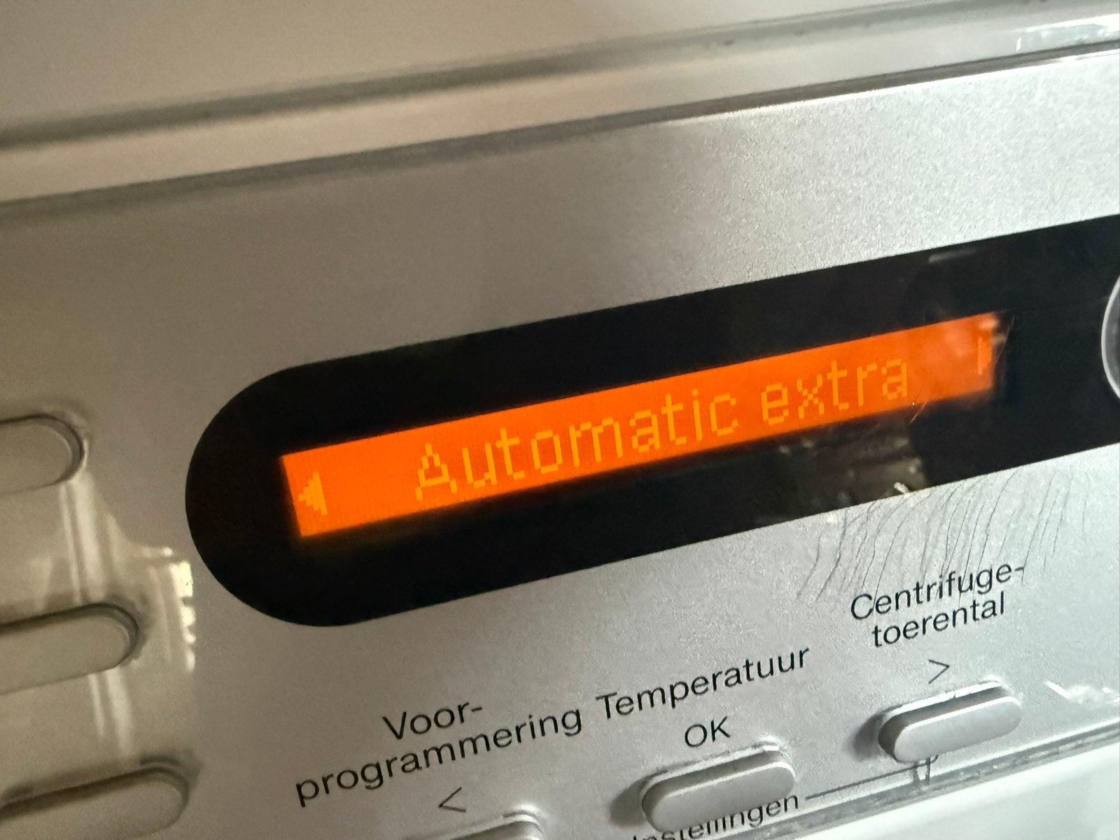 MIELE A+++ WASMACHINE 1600 SOFTCARE IZGS, 6 tot 8 kg, Ophalen of Verzenden, Voorlader, 85 tot 90 cm