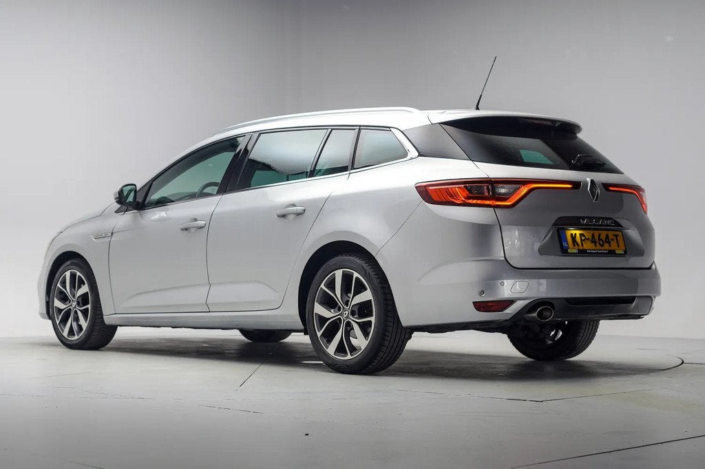 Renault Mégane 1.2 TCe Bose [ LED Navi Head-up Camera Clima, Auto's, Gebruikt, 4 cilinders, 132 pk, Handgeschakeld