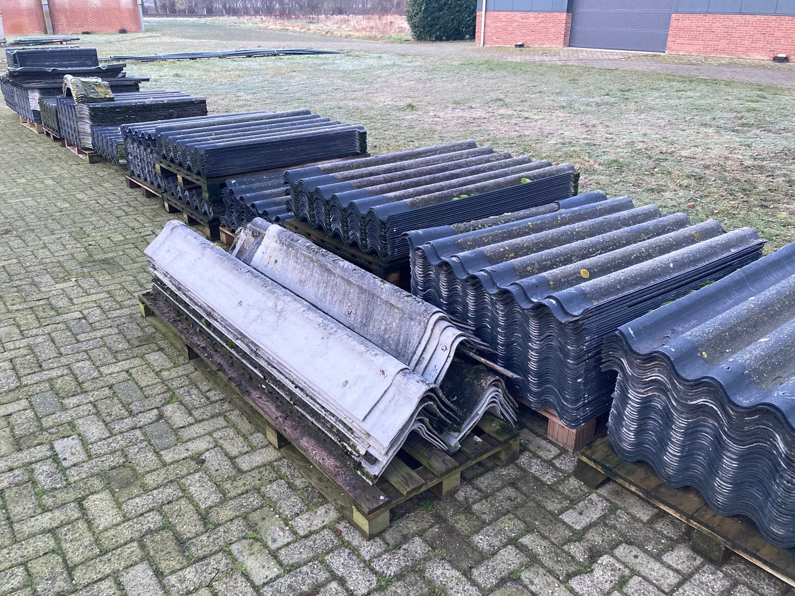 Gratis golfplaten astbestvrij, Ophalen, Overige materialen, Gebruikt, Zwart