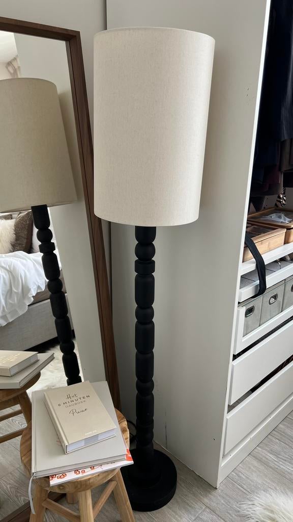 Trendy kwantum vloerlamp, Ophalen, Zo goed als nieuw, 150 tot 200 cm