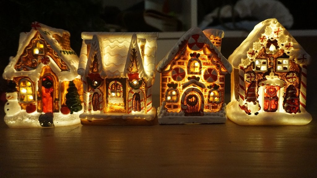 Set van 4 Kersthuisjes met Sfeer – Kerstdorp Decoratie 🎄🏠, Verzenden, Nieuw