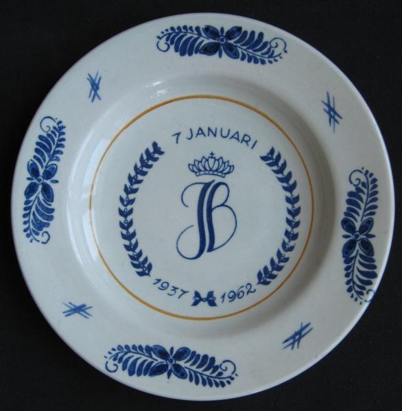 jubileum bordje van 25 jarig huwelijk J&B (evt + hagelbusje), Verzamelen, Koninklijk Huis en Royalty, Ophalen of Verzenden, Zo goed als nieuw