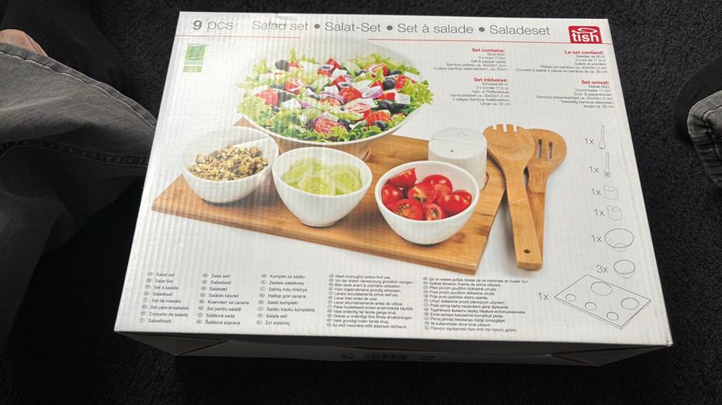 Witte saladeset op houten plateau met slabestek nieuw!!, Ophalen of Verzenden, Nieuw, Keramiek