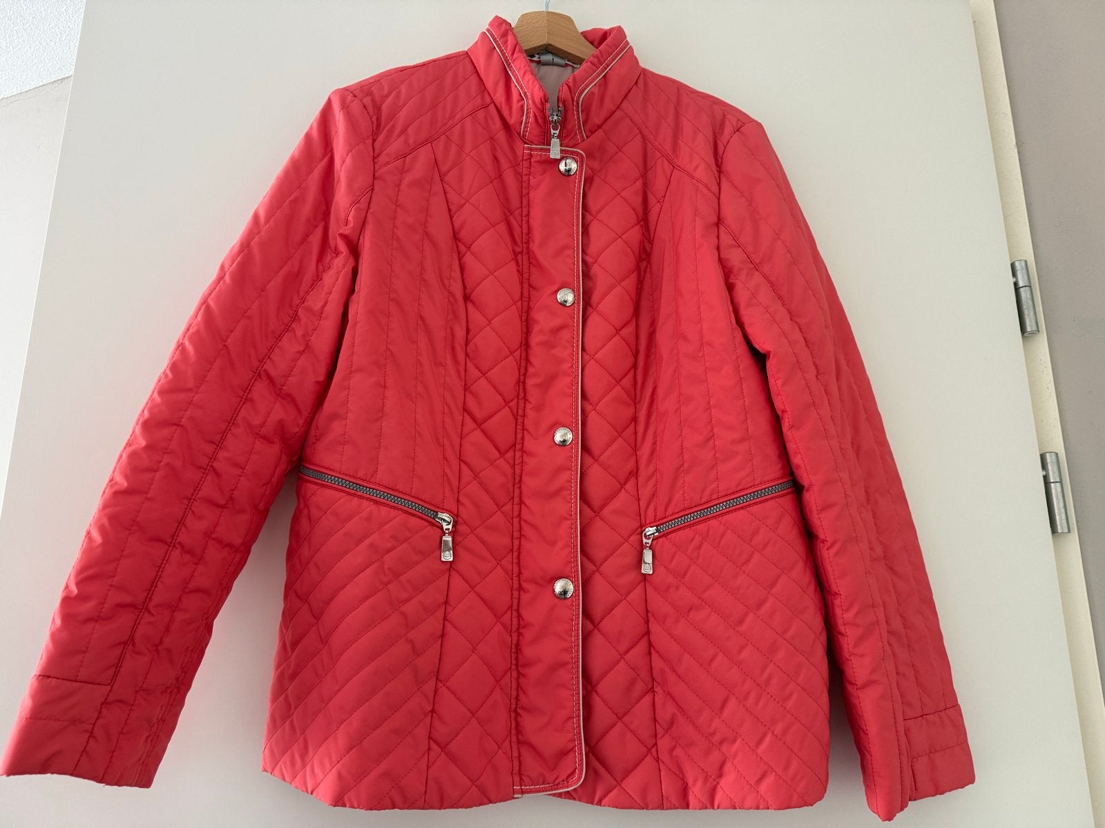 Vrolijke rozerode jas Gerry Weber Maat 40, Ophalen of Verzenden, Zo goed als nieuw, Maat 38/40 (M), Rood