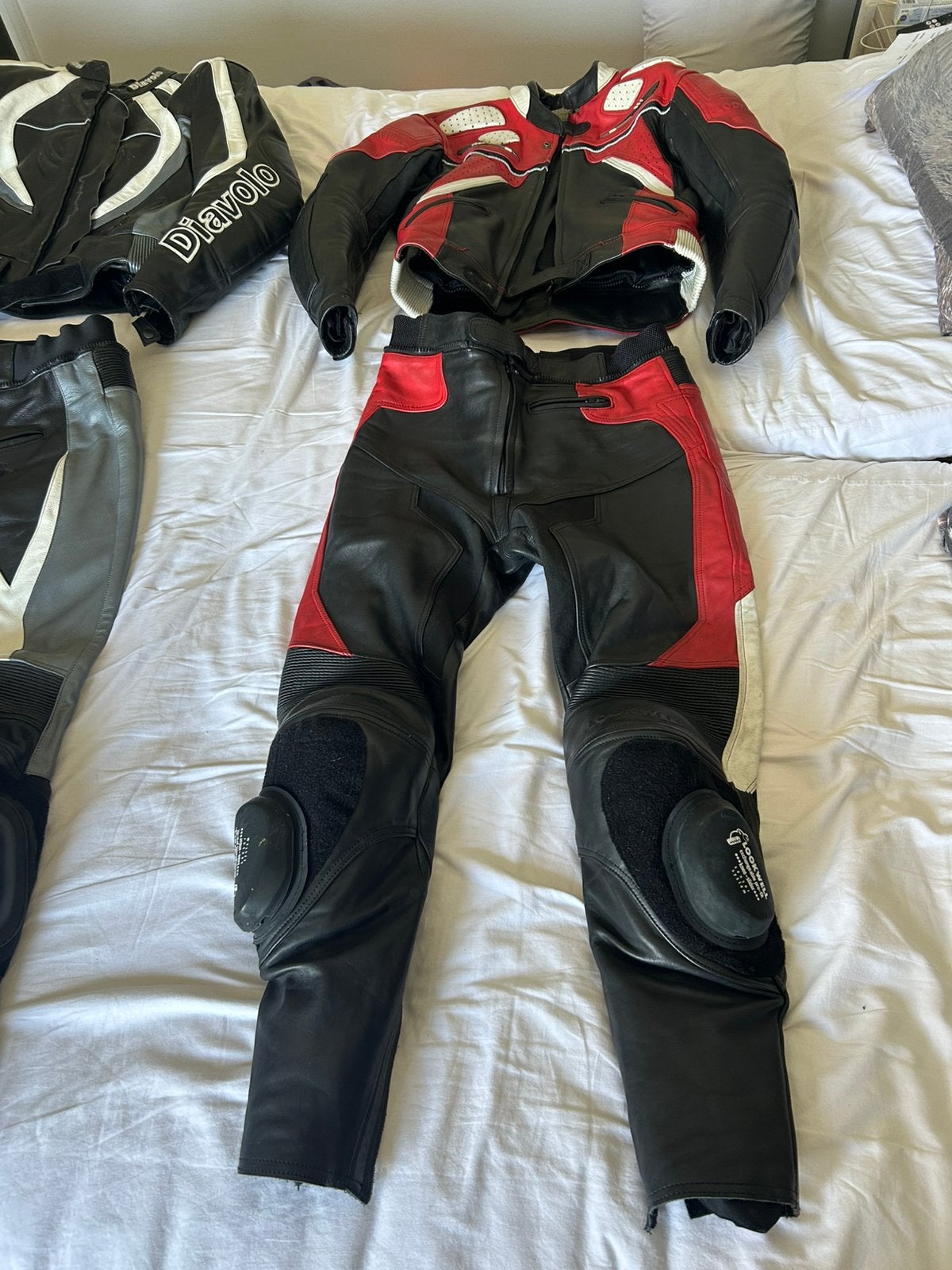 mooie leren motorpak te koop, Motoren, Ophalen of Verzenden, Tweedehands, Handschoenen