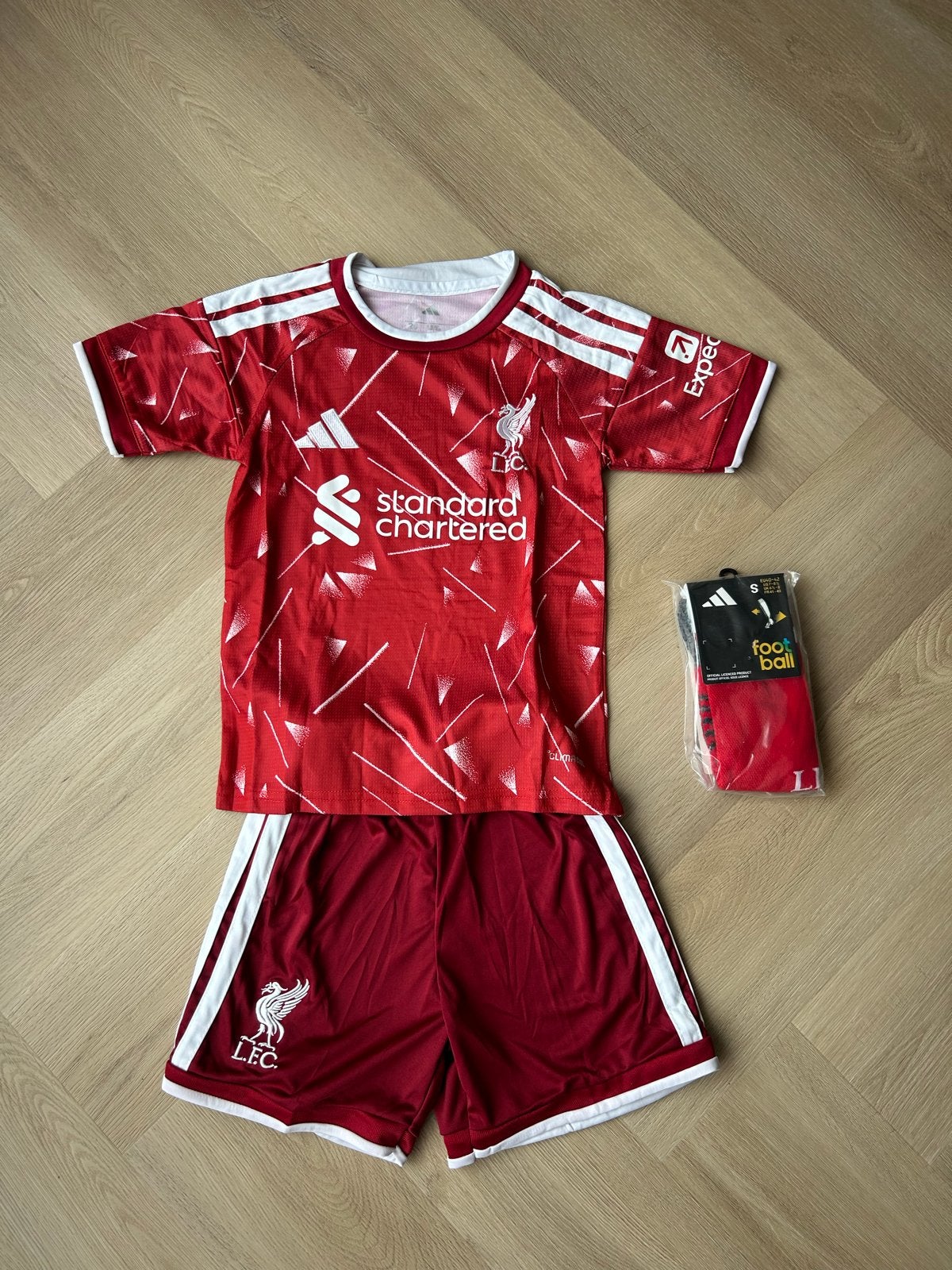 Liverpool tenue kids - Diverse maten beschikbaar, Verzenden, Nieuw, Jongen of Meisje