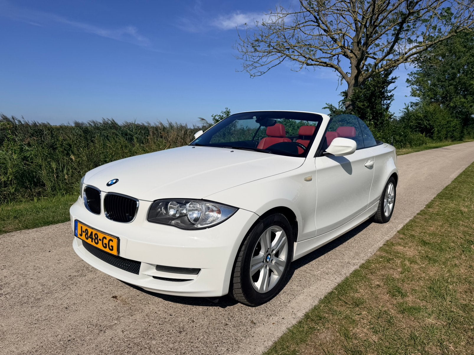 BMW 1-Serie 2.0 D 118D 105KW Cabrio 2010 Wit, Auto's, 1-Serie, Achterwielaandrijving, 1995 cc, Cabriolet
