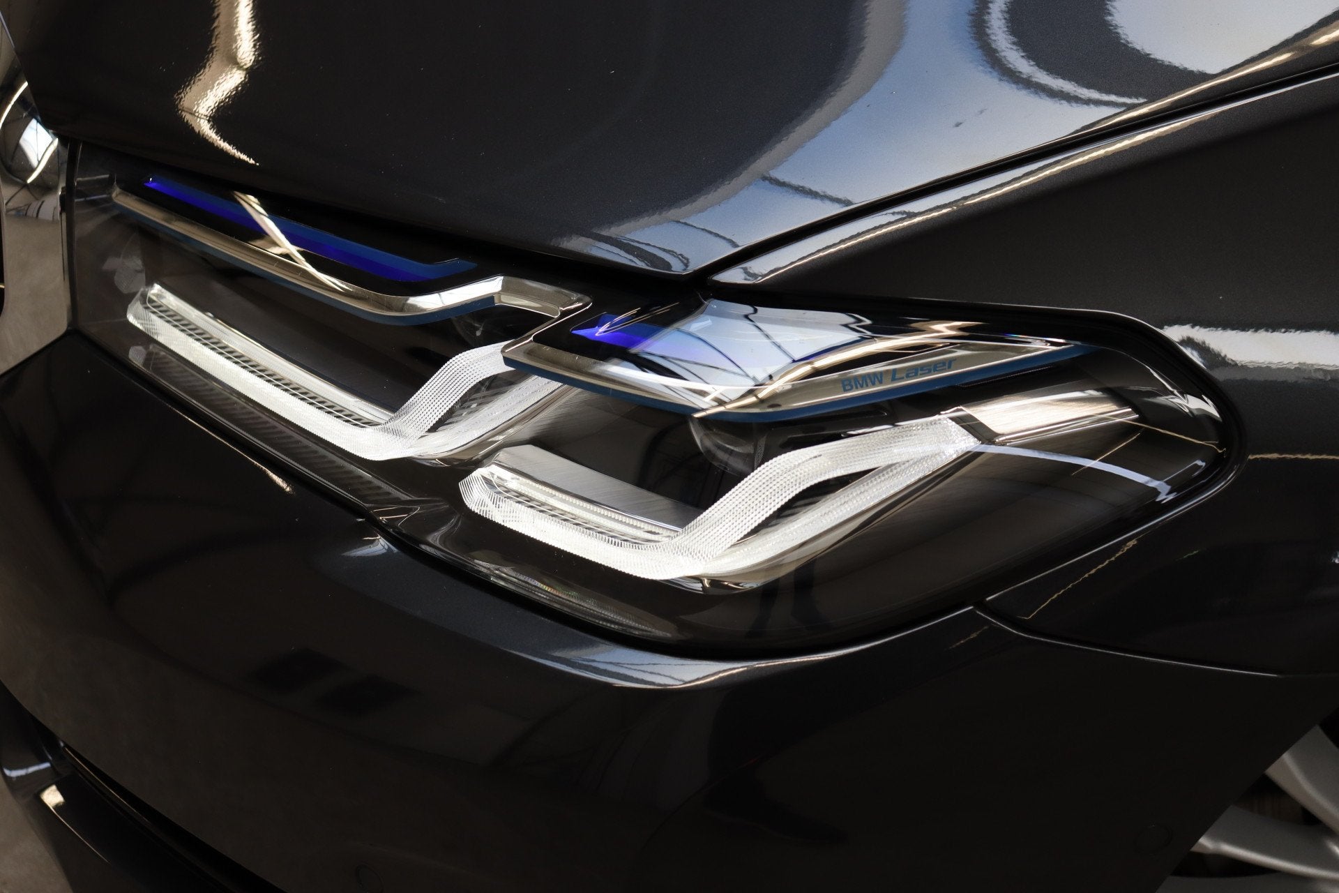 Foto 7 van BMW 5 Serie Touring 520i High Executive Luxury Line Automaat