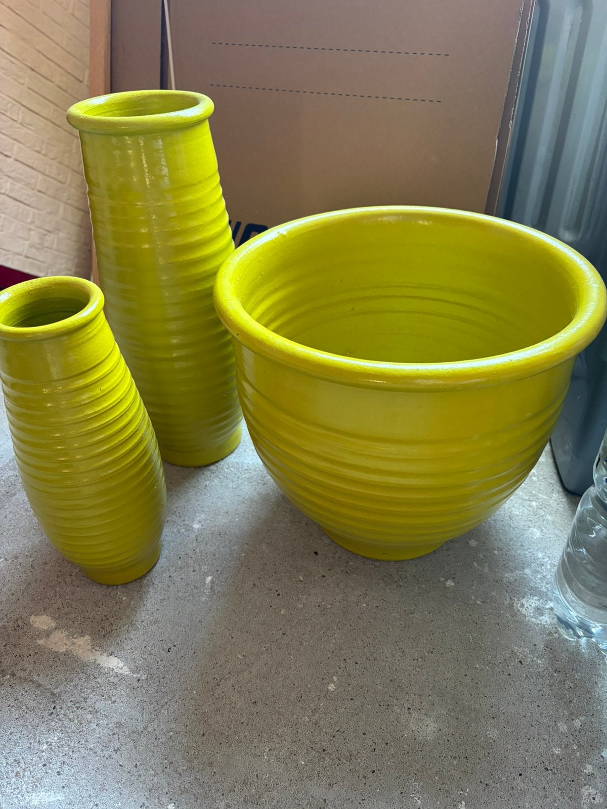 Grote Aardewerk pot en 2 grote vazen, Tuin en Terras, Bloempotten, Rond, Zo goed als nieuw, Aardewerk, Ophalen