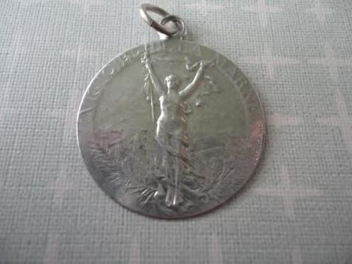 Blikken medaille Victoire de La marne 1917., Verzenden, Overige materialen, Buitenland