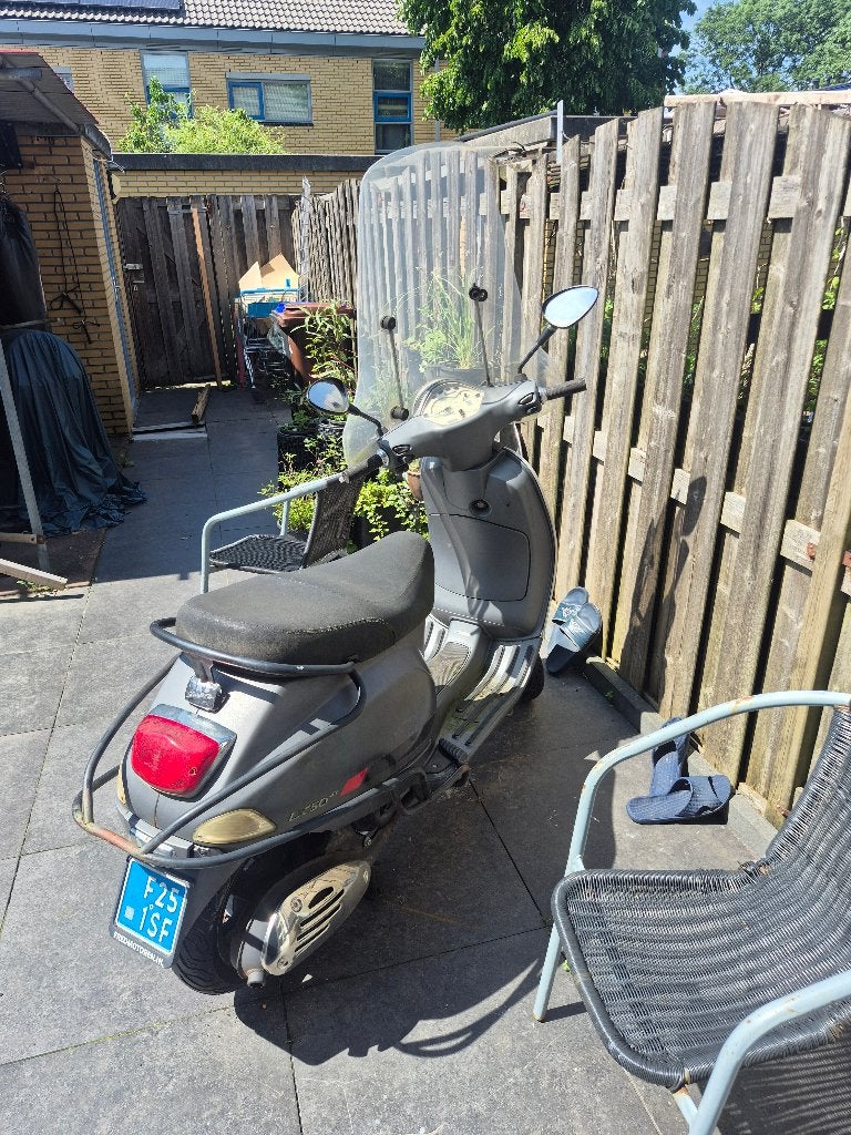 Vespa lx 2013, Ophalen, Gebruikt, Maximaal 45 km/u, Benzine