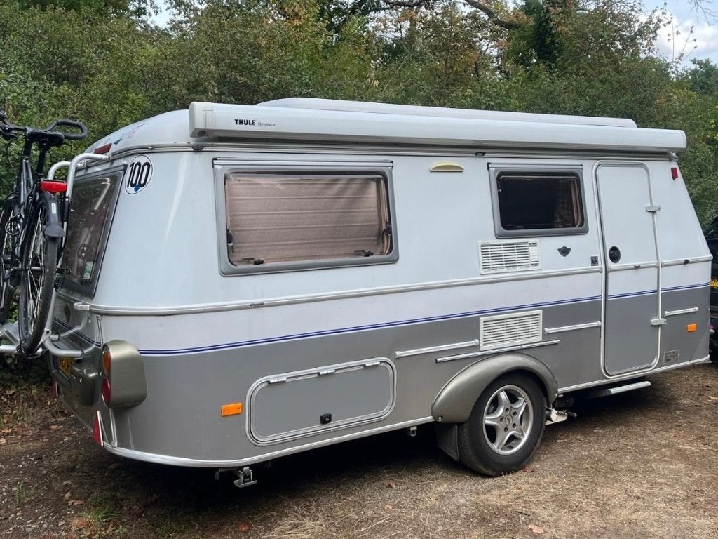 Eriba Touring Troll 540 GT met mover, fietsenrek en luifel, Particulier, Kachel, Lengtebed, 5 tot 6 meter