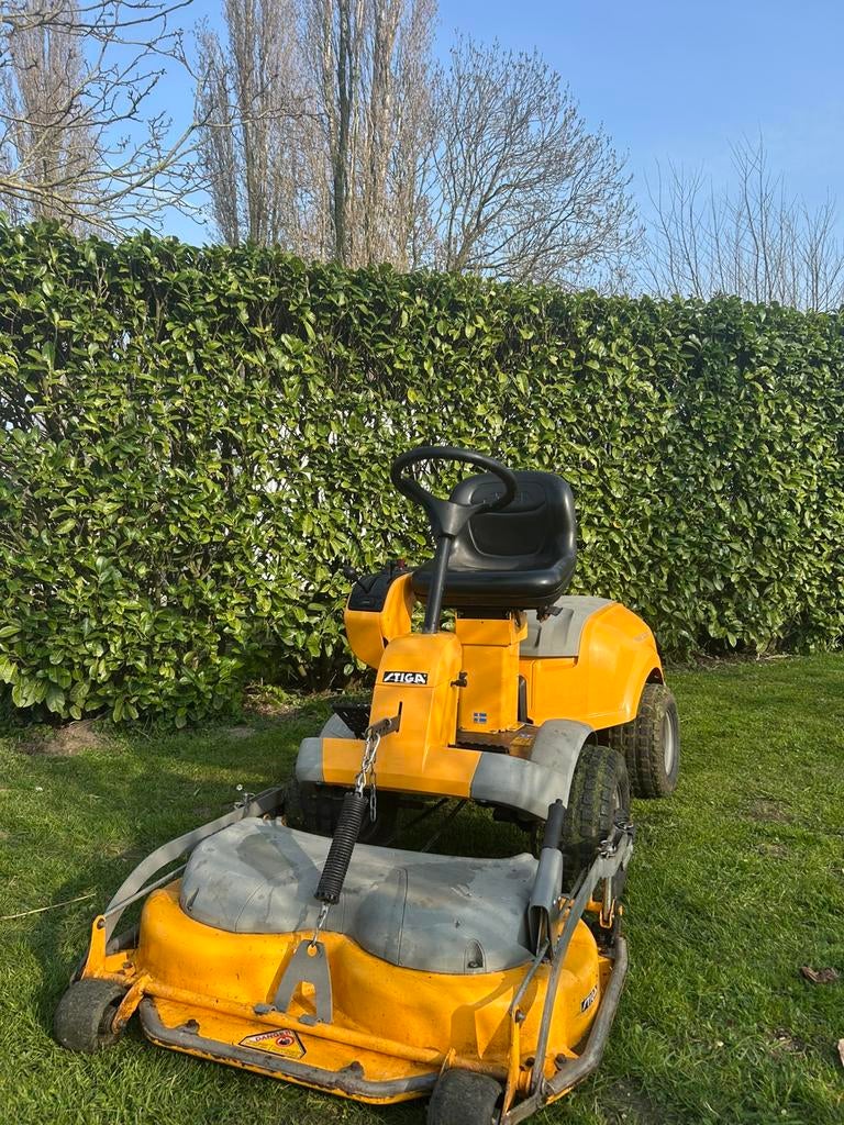 Stiga park Silent frontmaaier, Ophalen, Gebruikt, Mulchfunctie, 90 tot 120 cm