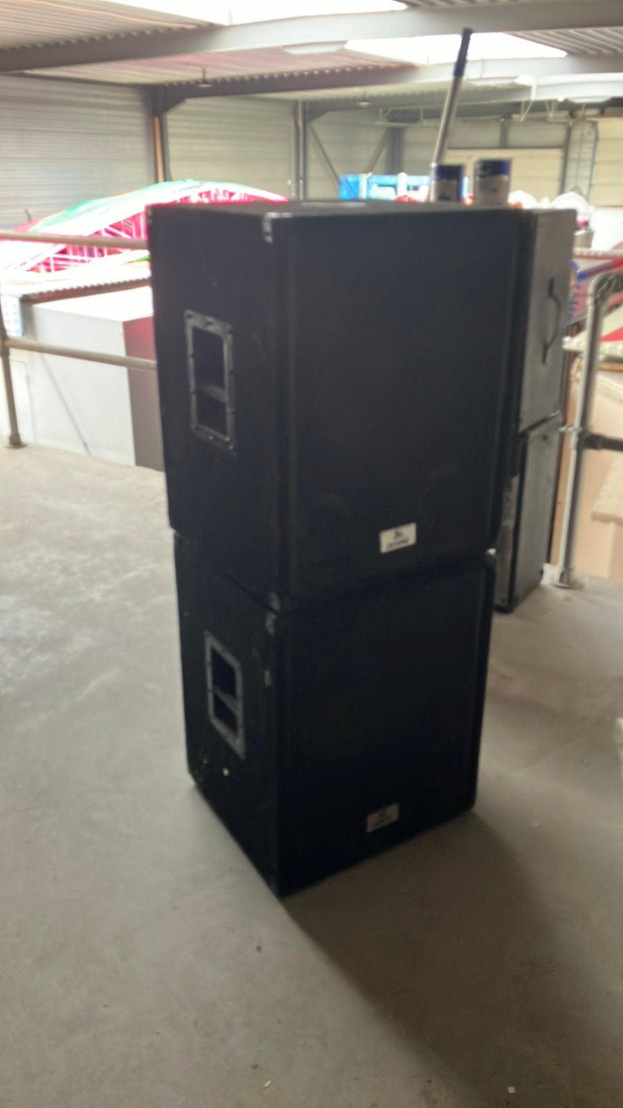 2 subwoofers/basboxen te koop, Ophalen, Zo goed als nieuw, 100 watt of meer