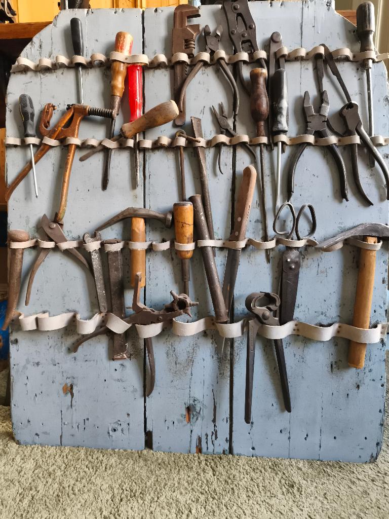 schoenmakers gereedschap, Ophalen
