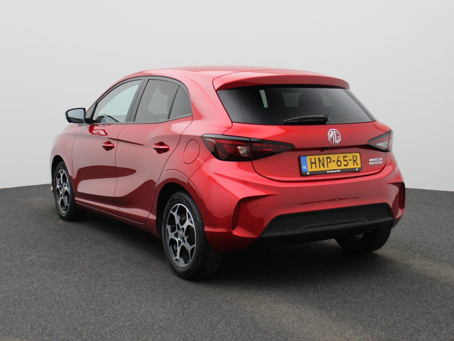 MG MG3 Hybrid+ 1.5 Hybrid+ Luxury, Auto's, 194 pk, 4 cilinders, 1283 kg, Origineel Nederlands