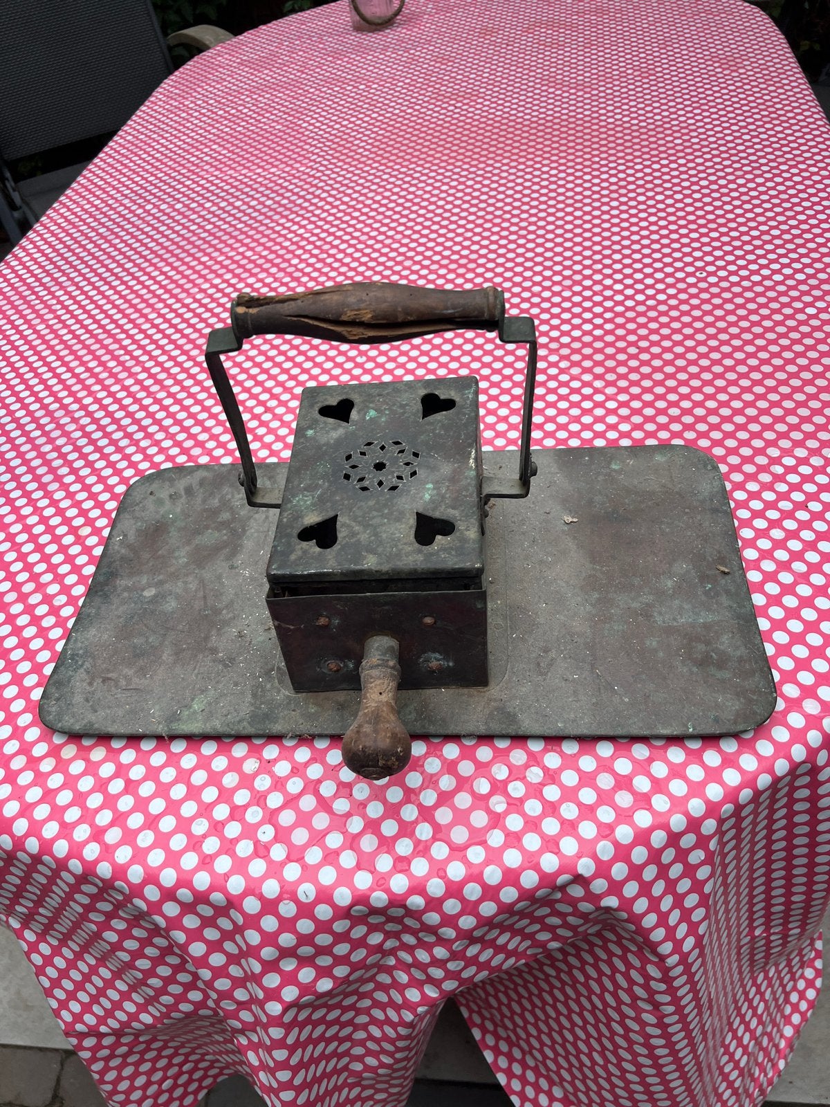 Antieke stoof met houten handvat, Ophalen of Verzenden